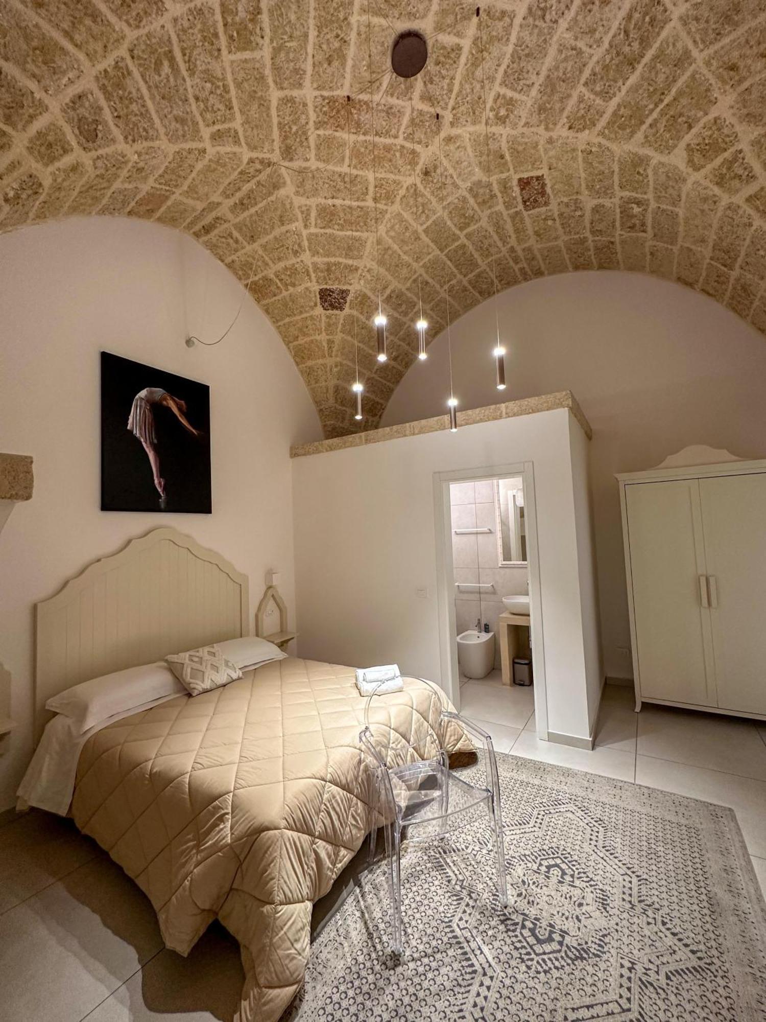 Palazzo Alma luxury rooms Casarano Esterno foto