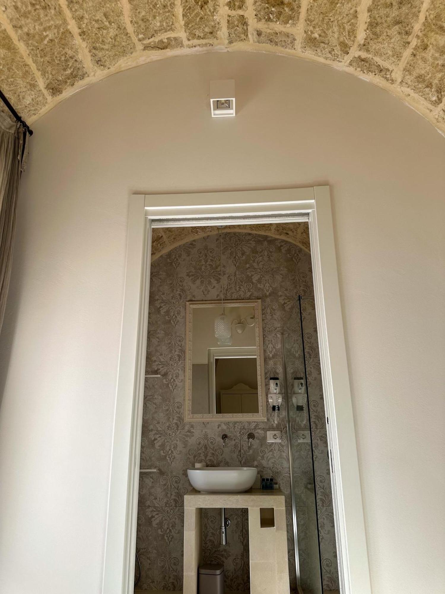 Palazzo Alma luxury rooms Casarano Esterno foto